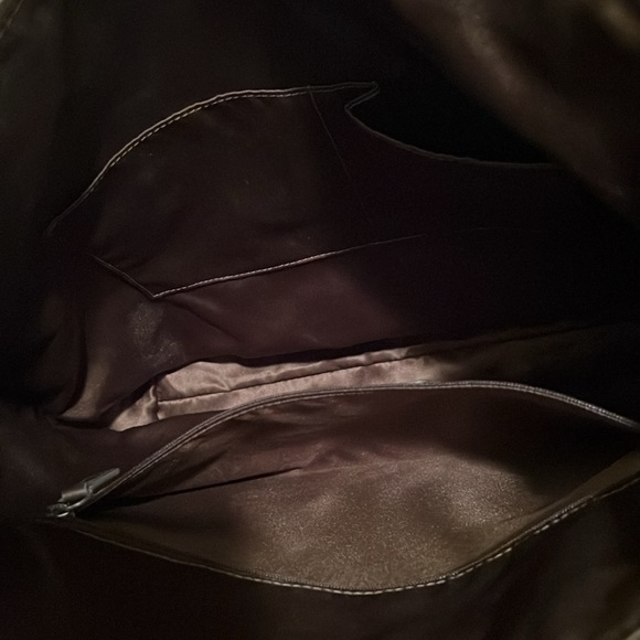 Coach zippered tote purse - Picture 3 of 7